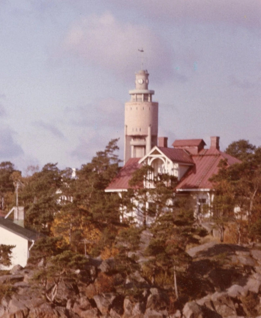 Hangon vesitorni mereltä päin kuvattuna